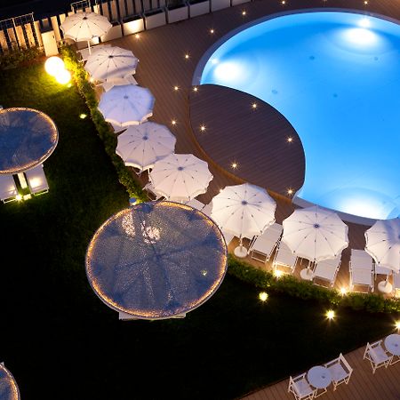 Nautilus Family Hotel Pesaro Exterior foto